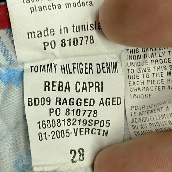 5/$25 Vintage Tommy Hilfiger Denim Light Wash Resa Capri Ragged Aged Wash 28 - Picture 7 of 13